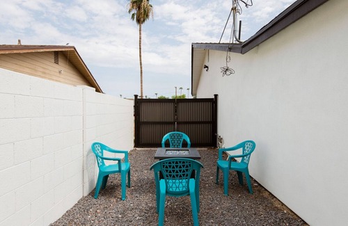 Camelback East Casa | Family Retreat By Old Town w Pool