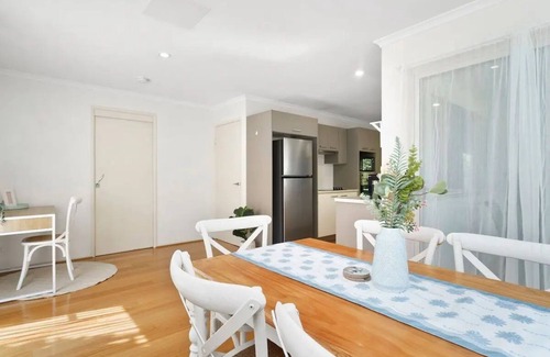 Caloundra Casa | Family Retreat, Fenced Yard, Pet-friendly