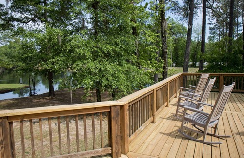Florence Cabina | Family Retreat for vacations, weddings, family reunions and corporate retreats.