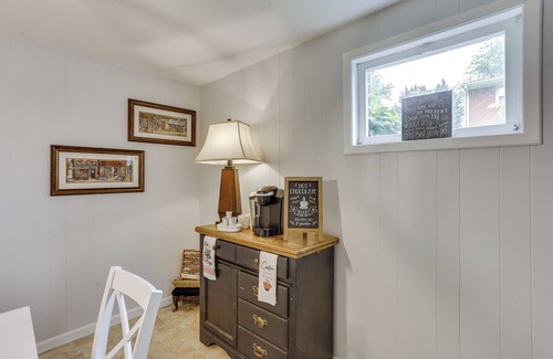 Elizabethtown Casa | Family Retreat Near Hersheypark w/ Horse Farm View