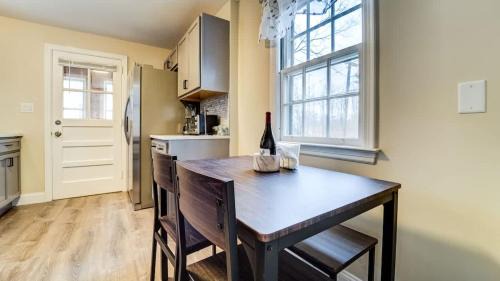 Beaver Hills Casa | Family Retreat Near Yale - Stylish Free Wifi