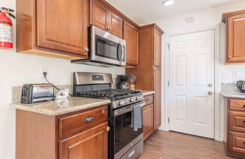 Fire Mountain Casa | Family Retreat - Pet Friendly | Beach | Legoland