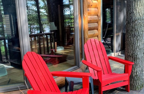 Solon Springs Casa | Family Retreat with Privacy and Comfort on Middle Eau Claire Lake. Fast WIFI!
