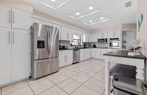 Jasmine Estates Casa | Family Retreat with Heated Pool, Playground, Ping Pong Table