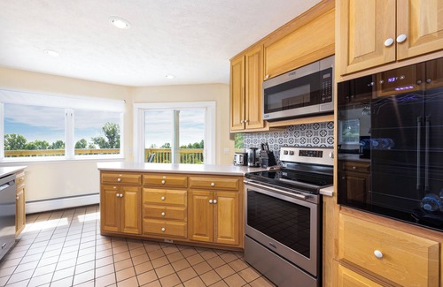 Vesta Casa | Family reunion/Movie theater/Hot Tub w/fresh water/Sleep 16/20% off 3rd night