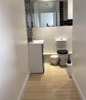 Avonmouth Casa | Family Room 5
