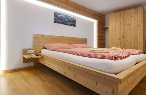Au an der Donau Alquiler De RV | Familienzimmer - Camping & Pension Au an der Donau