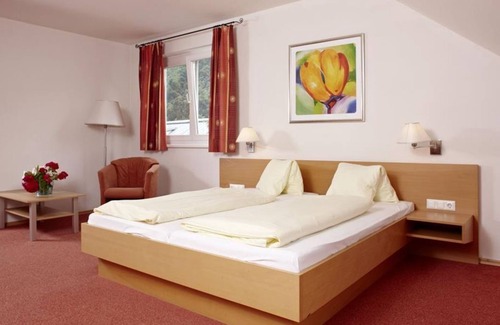 Doebriach Casa | Family room "Großglockner Superior" - Hotel zur Post 3*Superior - Yours