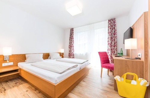 Doebriach Casa | Family room "Großglockner Superior" - Hotel zur Post 3*Superior - Yours