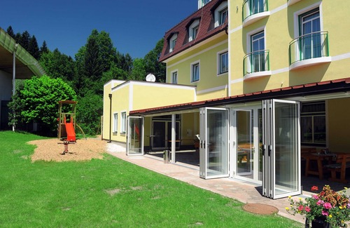 Aigen im Ennstal Casa | Habitación familiar - Kirchenwirt Aigen