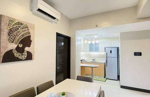 Lapu-Lapu Condominio | Family Room Staycation In Mactan Newtown