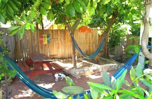Treasure Beach Apartamento | family-run accommodation in the middle of BillysBay, only 2 minutes to the local beach