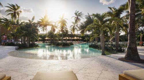 Bavaro Hotel | Family Selection at Grand Palladium Select Bávaro - All Inclusive