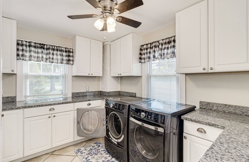 Lakeland Casa | Cheerful 4Br/3Ba Home by Lake Hollingsworth FSC
