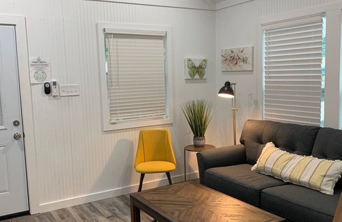 Honey Grove Cabina | Family Size Cabin 604