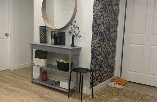Fort Gary Apartamento | Family size cozy basement apartment minutes away from popular attractions