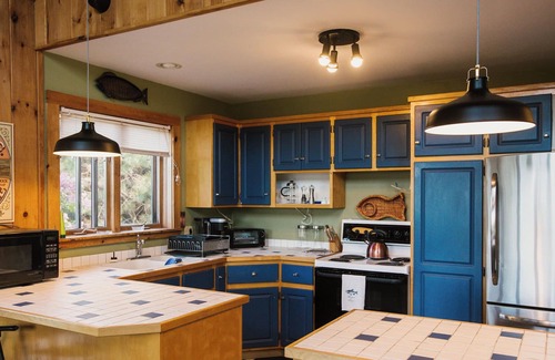 Cavendish Cabaña | Family sized cottage, great for hosting the entire family!