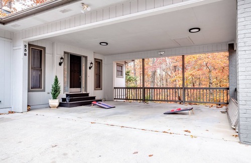 Tellico Village Casa | Family-sized cottage near Lake Loudon, Smoky Mountains, w/hot tub and fire pit.