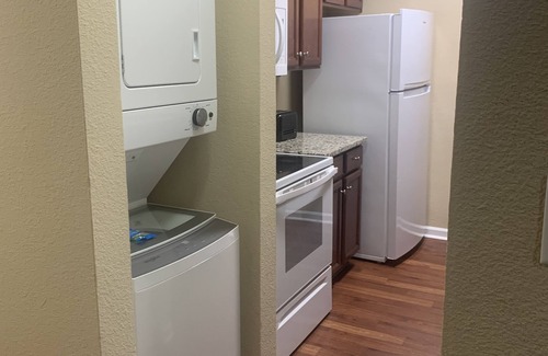 Berkeley Casa | Casa de pueblo de tamaño familiar para 12 personas. Excelentes comodidades. Atracciones cercanas.