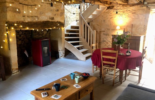 Aubas Casa | Family stone house, charm & comfort, 5 min from Lascaux