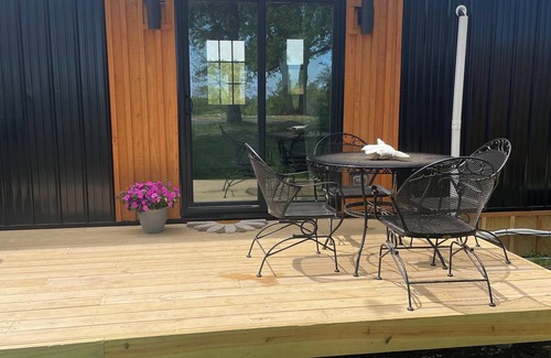Marshall Cabina | Family style cabin with pond and orchard near the Buffalo National River