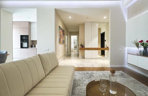 Tashkent Apartamento | Family Suite for 4 - 6 people! Direct access to Tashkent CITY MALL, Central Park, Hilton Hotel, Chorsu Bazaar!