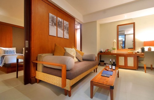Downtown Kuta Hotel | Habitación Suite Familiar a 2 minutos a pie de la playa de Kuta