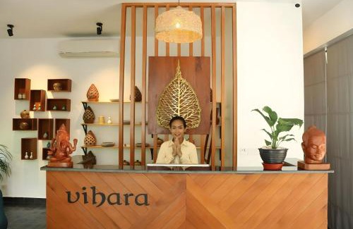 Wat Bo Area Casa | Family Suite with Balcony