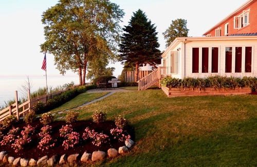Madison-on-the-Lake Casa | Familia de los veranos, frente al lago en el lago Erie