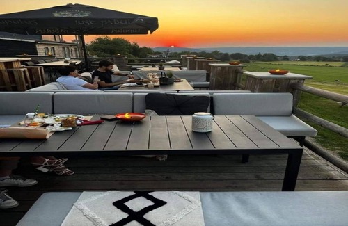 Wanne Casa | Family Tent Stay in Val de Wanne
