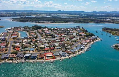 Yamba Casa | Family Tides LJHooker Yamba