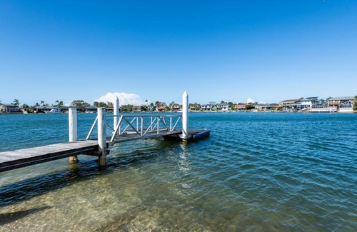 Yamba Casa | Family Tides LJHooker Yamba