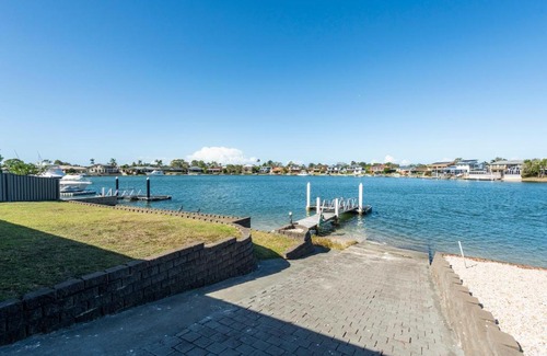 Yamba Casa | Family Tides LJHooker Yamba
