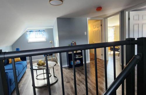 Twillingate Casa | Family Ties Vacation Home - Rossy House