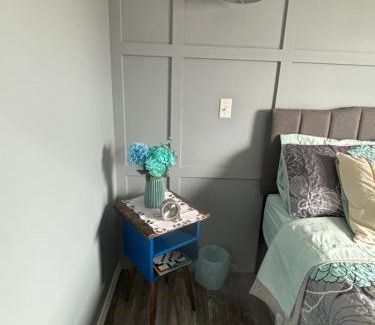 Twillingate Casa | Family Ties Vacation Home - Greenham House