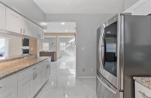 Norfolk Casa | Family Vacation Beach House