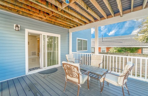 Norfolk Casa | Family Vacation Beach House