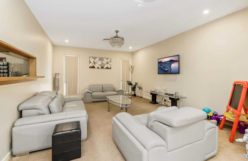 Long Beach Casa | Family Vacation Home - Long Beach, NSW