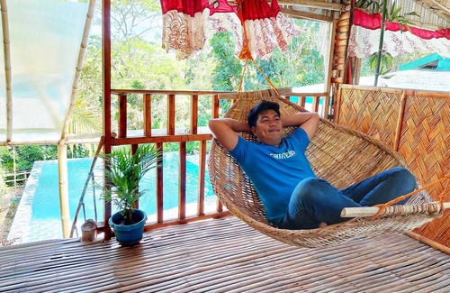 Maragondon Casa | Family Vacation Home with Private Pool: The 4Rest Resort Green Scenery