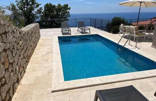 Krstac Apartamento | Family Vacation Villa Rezevici