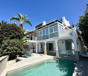 Chimenea Villa | Family Villa Burriana Beach