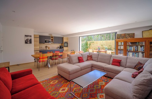 Ares Villa | Family villa for 16 with pool and spa 50m from the beach