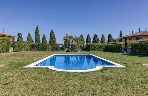 Navata Casa | Family villa in Torremirona Resort