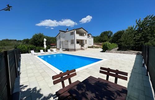 Cista Provo Casa | Family Villa Jela for 12 guests with pool