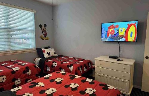 Kissimmee Apartamento | Family Villa with a Pool FREE Disney Shuttle - 2 Bedrooms, 2 Baths -Sleeps 8- 3019