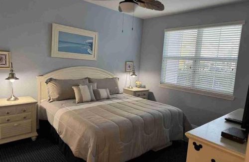 Kissimmee Apartamento | Family Villa with a Pool FREE Disney Shuttle - 2 Bedrooms, 2 Baths -Sleeps 8- 3019