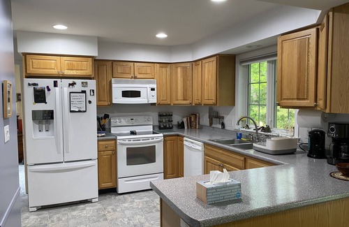 Bartlett Casa | White Mountain Family Home - Rushing River, camino privado, tranquilo, tal vez nieve.