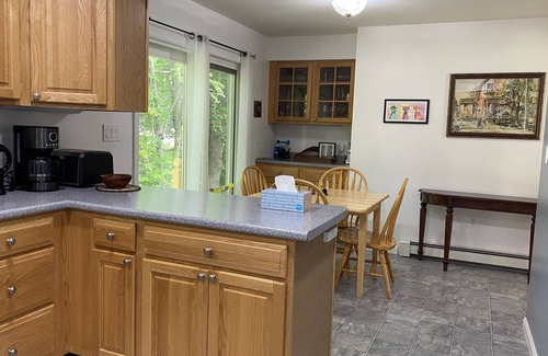 Bartlett Casa | White Mountain Family Home - Rushing River, camino privado, tranquilo, tal vez nieve.