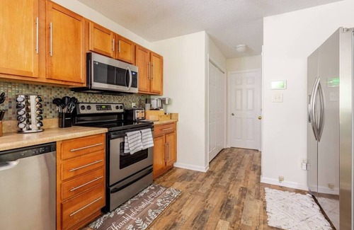 Durham Casa | Family & Work Home Near Duke University & Hospitals