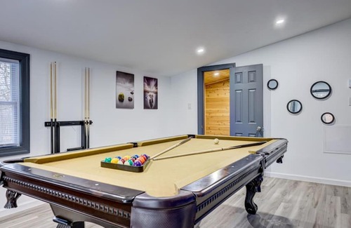 Bushkill Casa | FamilyHouse w Sauna HorsebackRiding PoolTable